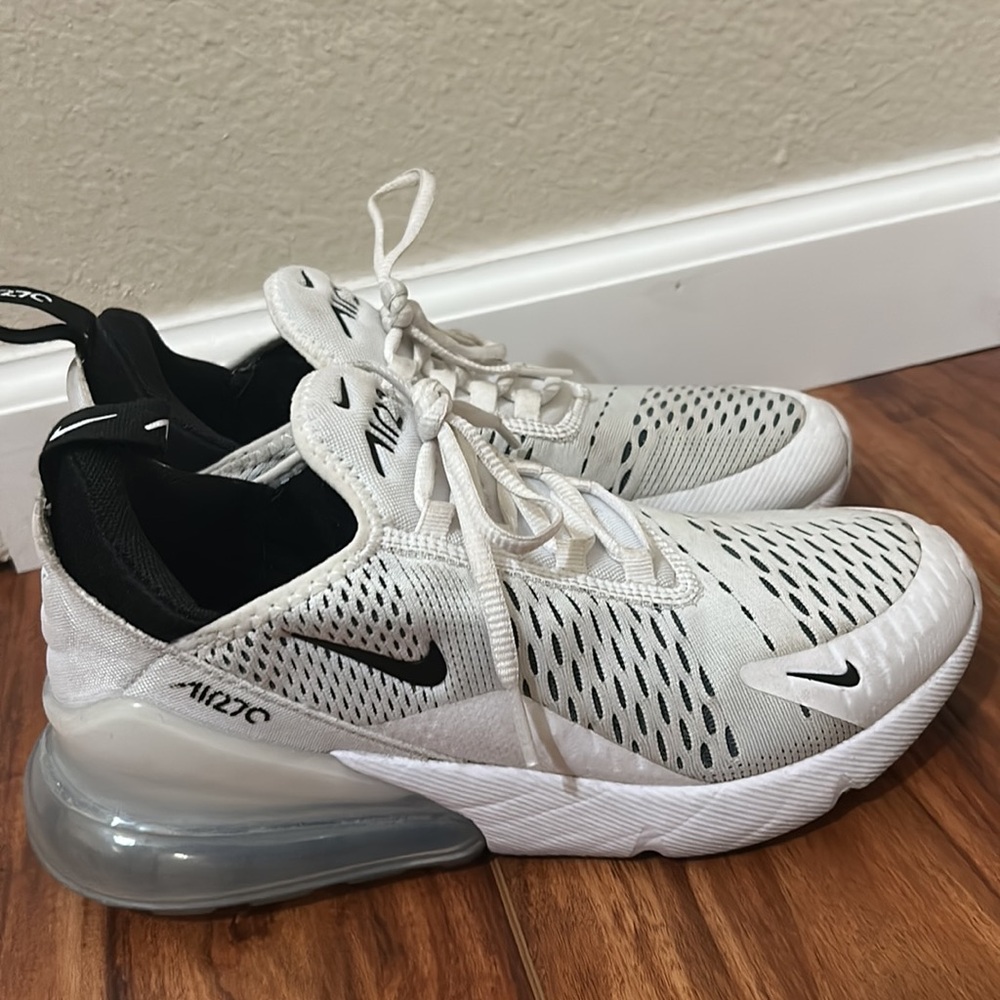 Nike Air Max 270